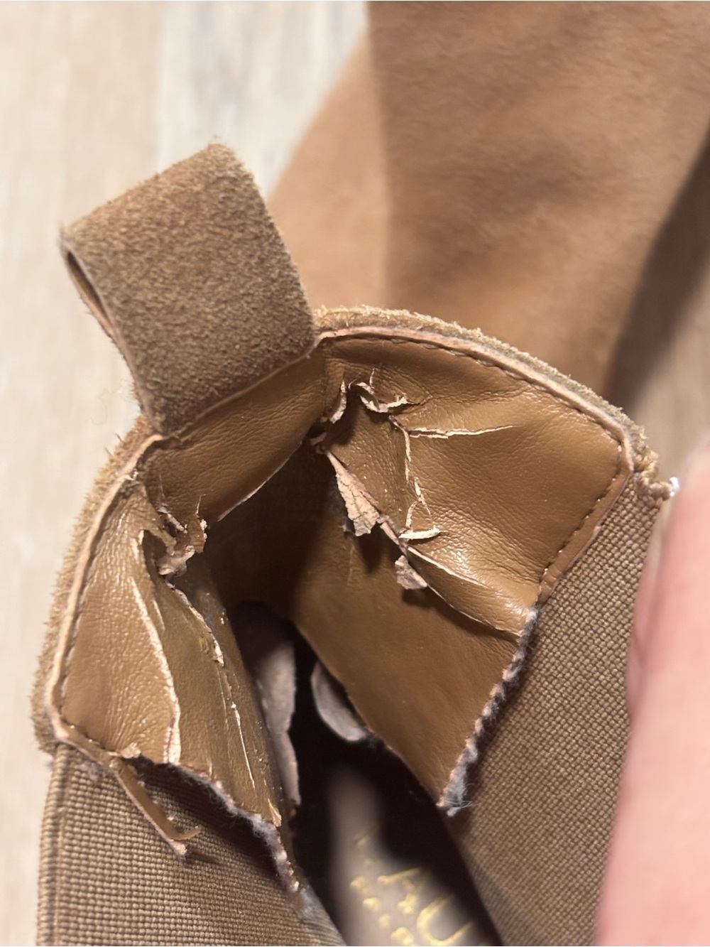 Lauren Ralph Women's Suede Tan Chelsea Block Heel Booties size 7.5 - Picture 5 of 9